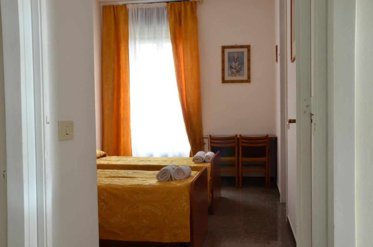 Casa Per Ferie Jpii Dom Polski Рим Экстерьер фото
